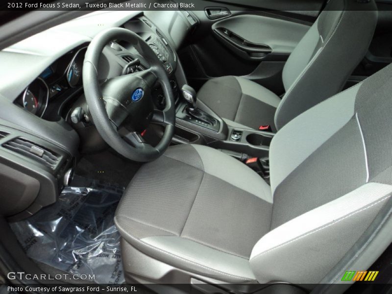 Tuxedo Black Metallic / Charcoal Black 2012 Ford Focus S Sedan