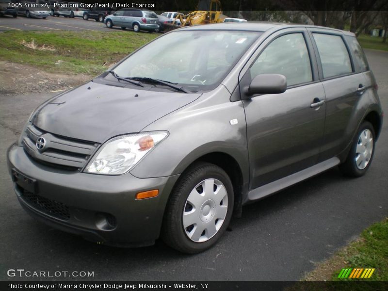 Phantom Gray Pearl / Dark Charcoal 2005 Scion xA