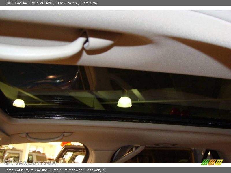 Black Raven / Light Gray 2007 Cadillac SRX 4 V8 AWD
