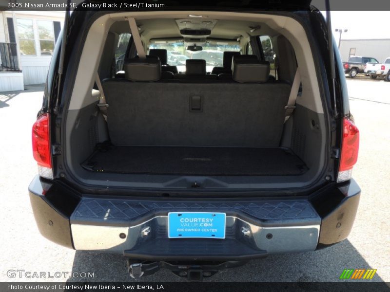 Galaxy Black / Steel/Titanium 2005 Nissan Armada SE
