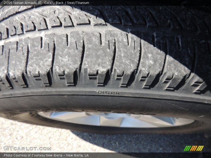 Galaxy Black / Steel/Titanium 2005 Nissan Armada SE