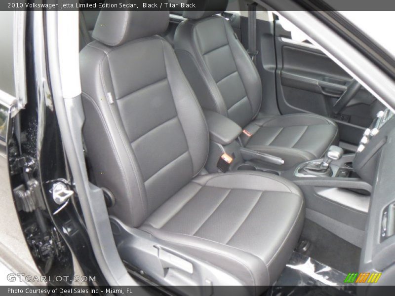 Black / Titan Black 2010 Volkswagen Jetta Limited Edition Sedan