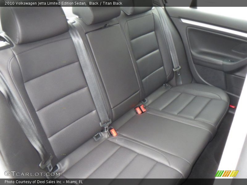 Black / Titan Black 2010 Volkswagen Jetta Limited Edition Sedan