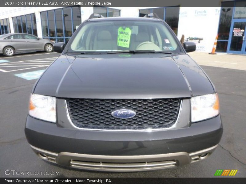 Alloy Metallic / Pebble Beige 2007 Ford Freestyle SEL AWD