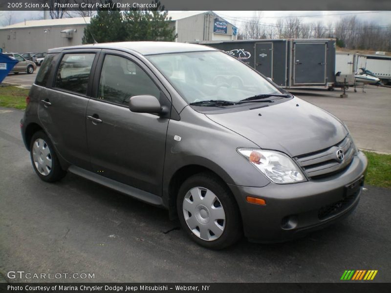 Phantom Gray Pearl / Dark Charcoal 2005 Scion xA