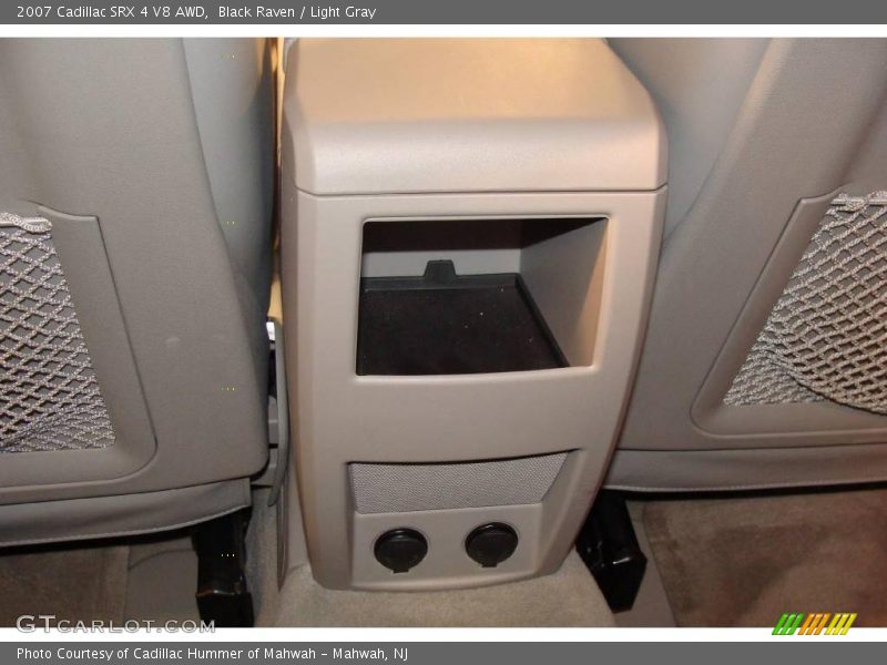 Black Raven / Light Gray 2007 Cadillac SRX 4 V8 AWD