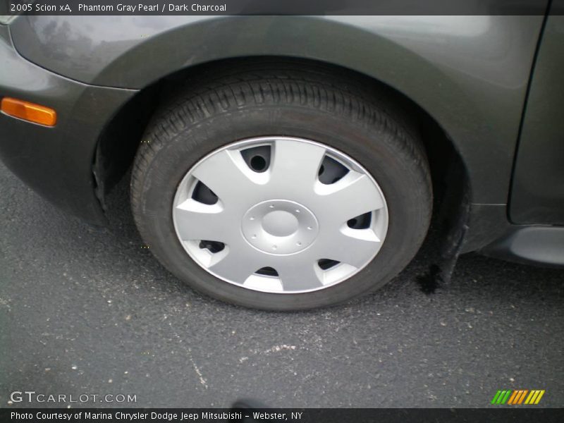 Phantom Gray Pearl / Dark Charcoal 2005 Scion xA