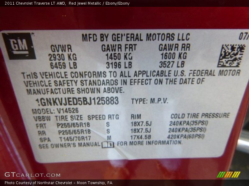 Red Jewel Metallic / Ebony/Ebony 2011 Chevrolet Traverse LT AWD