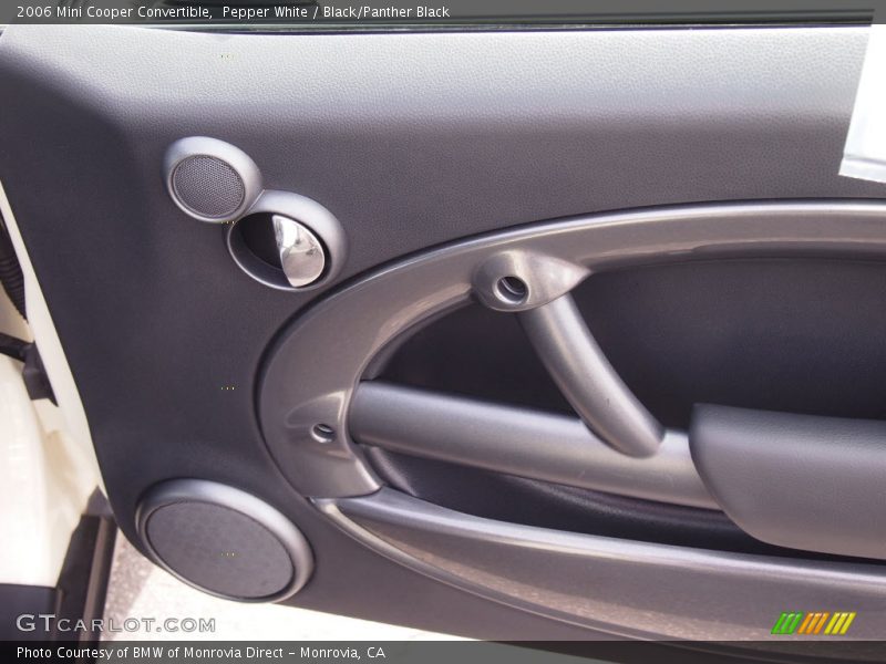 Pepper White / Black/Panther Black 2006 Mini Cooper Convertible