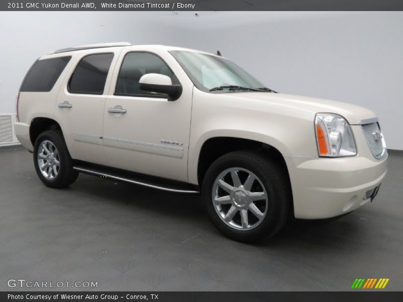 White Diamond Tintcoat / Ebony 2011 GMC Yukon Denali AWD