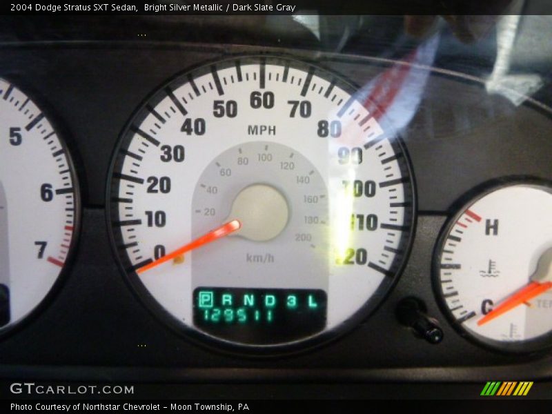 Bright Silver Metallic / Dark Slate Gray 2004 Dodge Stratus SXT Sedan