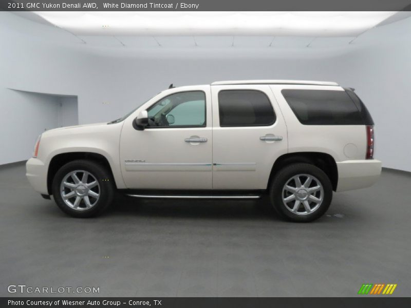 White Diamond Tintcoat / Ebony 2011 GMC Yukon Denali AWD