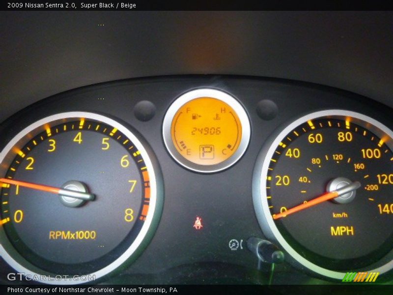 Super Black / Beige 2009 Nissan Sentra 2.0