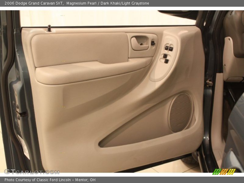 Magnesium Pearl / Dark Khaki/Light Graystone 2006 Dodge Grand Caravan SXT