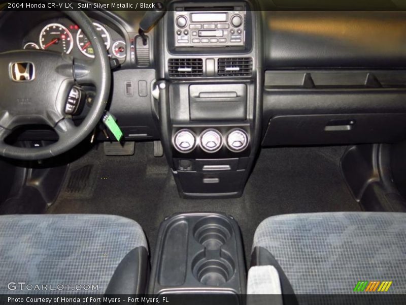 Satin Silver Metallic / Black 2004 Honda CR-V LX