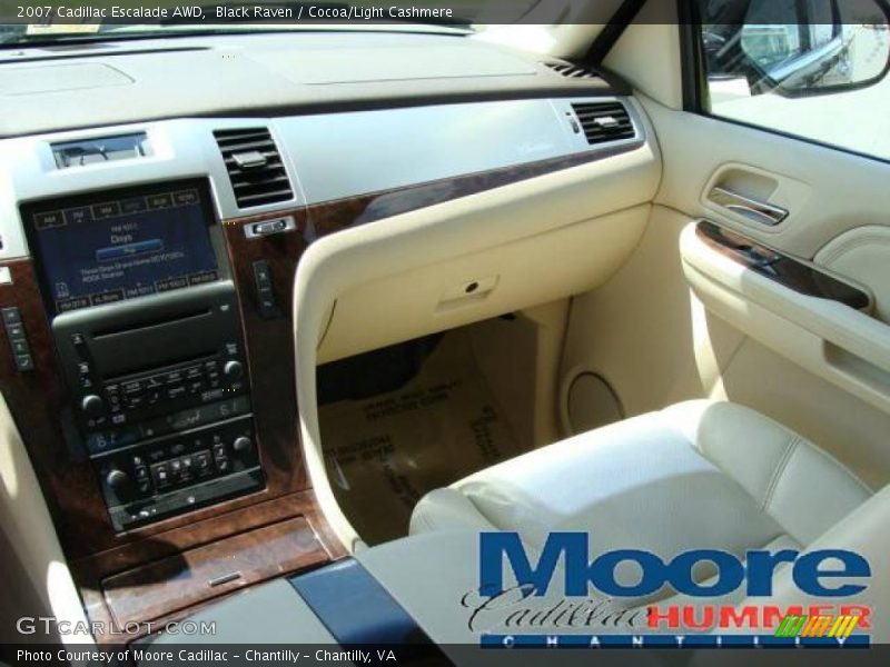 Black Raven / Cocoa/Light Cashmere 2007 Cadillac Escalade AWD