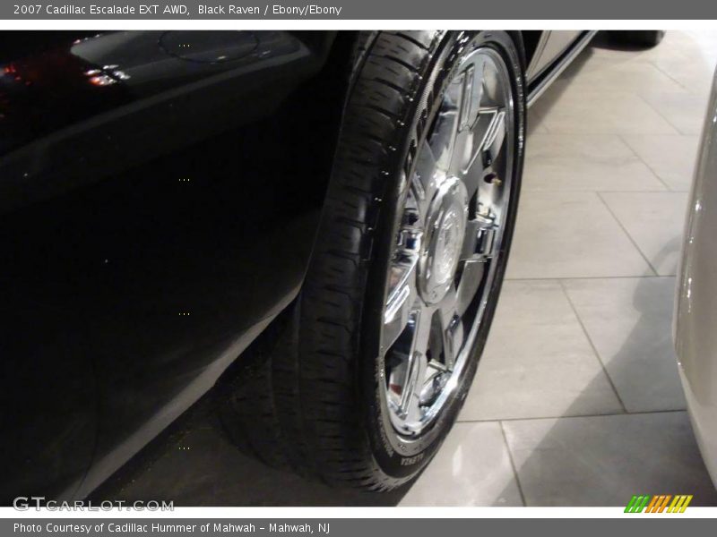 Black Raven / Ebony/Ebony 2007 Cadillac Escalade EXT AWD