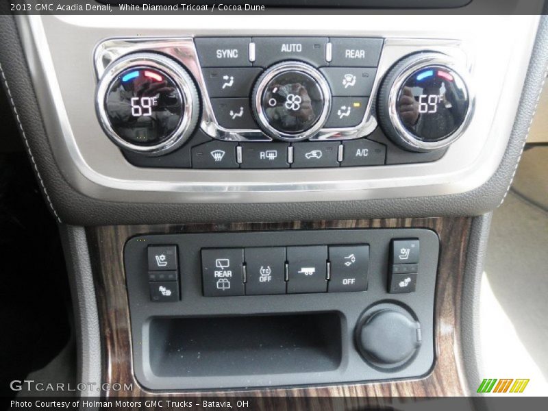 White Diamond Tricoat / Cocoa Dune 2013 GMC Acadia Denali