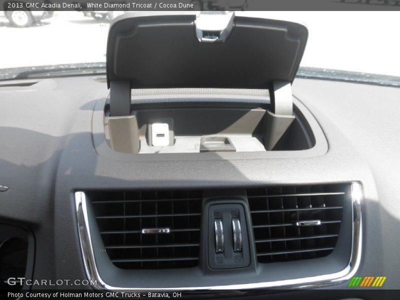 White Diamond Tricoat / Cocoa Dune 2013 GMC Acadia Denali