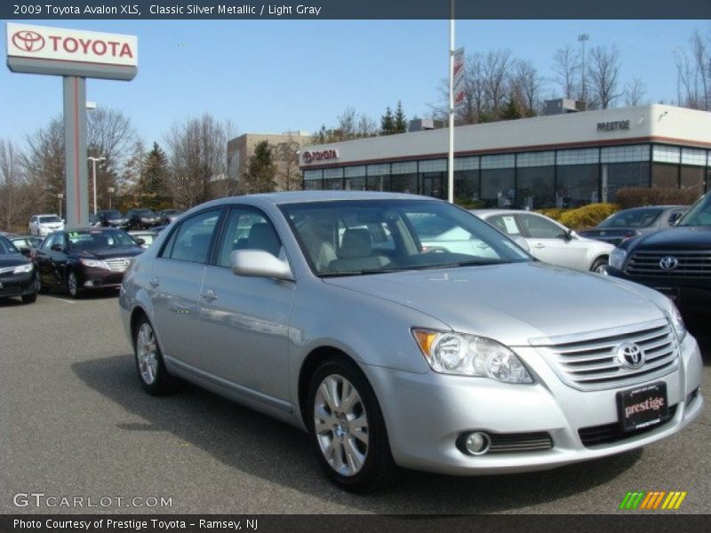 Classic Silver Metallic / Light Gray 2009 Toyota Avalon XLS