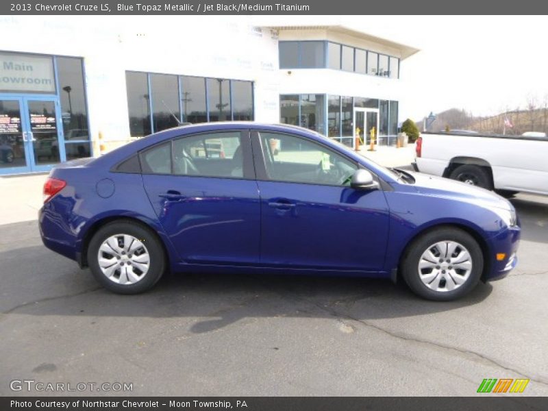 Blue Topaz Metallic / Jet Black/Medium Titanium 2013 Chevrolet Cruze LS