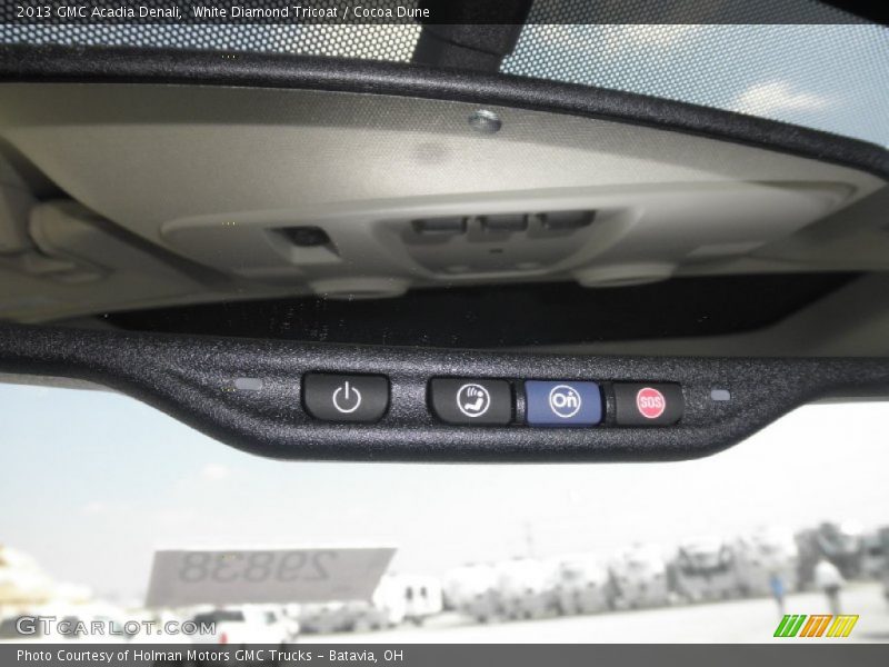 White Diamond Tricoat / Cocoa Dune 2013 GMC Acadia Denali