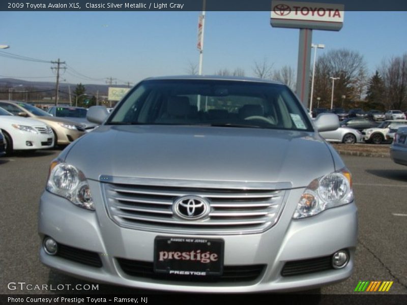 Classic Silver Metallic / Light Gray 2009 Toyota Avalon XLS
