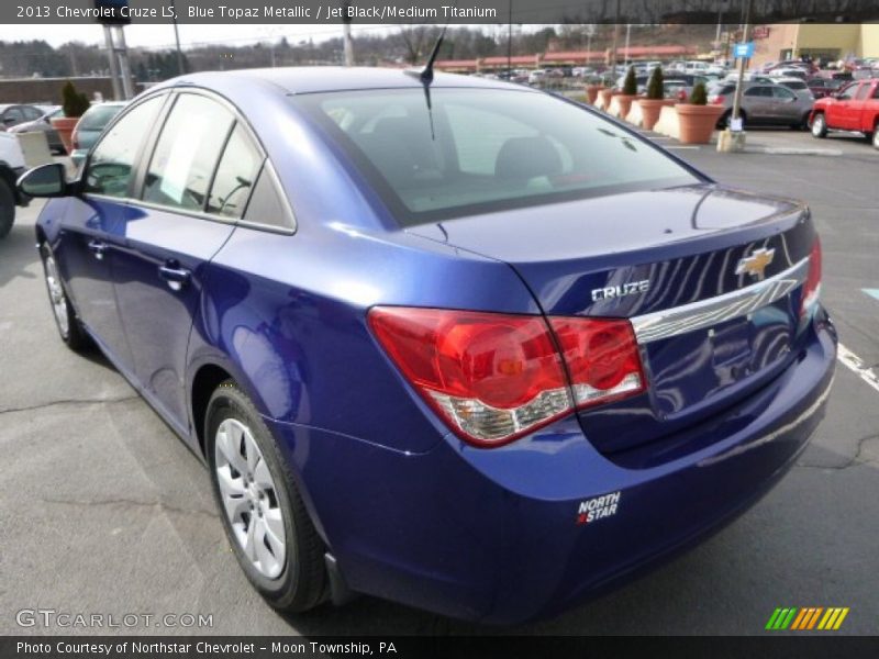 Blue Topaz Metallic / Jet Black/Medium Titanium 2013 Chevrolet Cruze LS