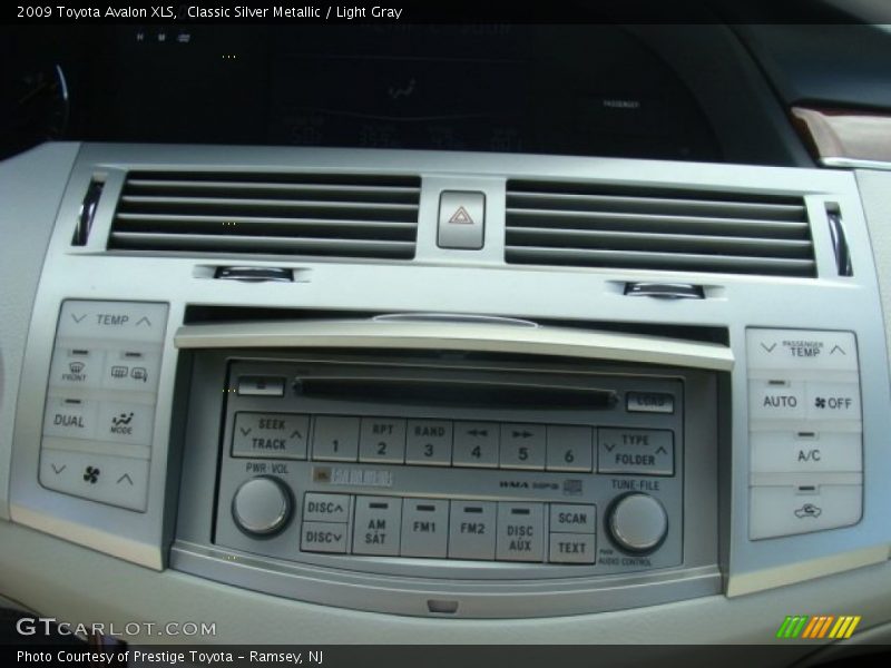 Classic Silver Metallic / Light Gray 2009 Toyota Avalon XLS