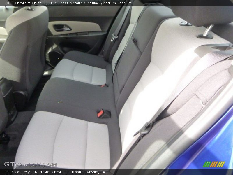 Blue Topaz Metallic / Jet Black/Medium Titanium 2013 Chevrolet Cruze LS