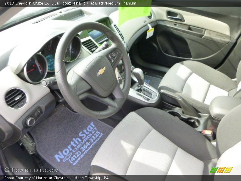 Blue Topaz Metallic / Jet Black/Medium Titanium 2013 Chevrolet Cruze LS