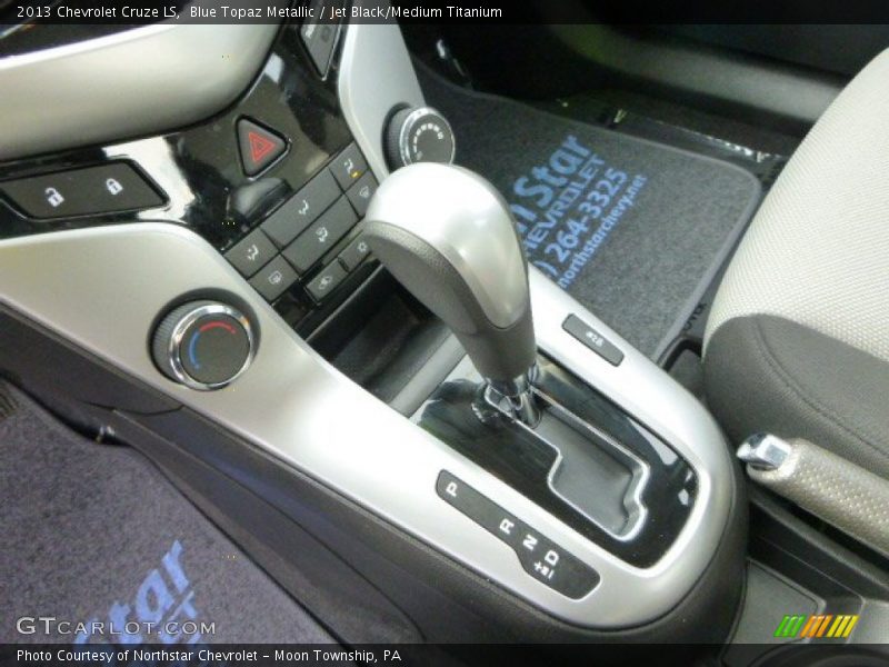 Blue Topaz Metallic / Jet Black/Medium Titanium 2013 Chevrolet Cruze LS