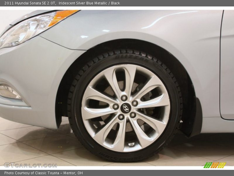Iridescent Silver Blue Metallic / Black 2011 Hyundai Sonata SE 2.0T