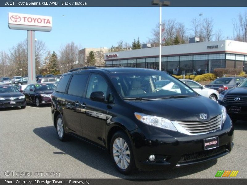 Black / Bisque 2011 Toyota Sienna XLE AWD