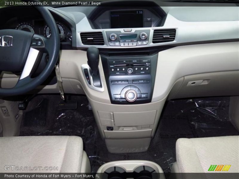 White Diamond Pearl / Beige 2013 Honda Odyssey EX