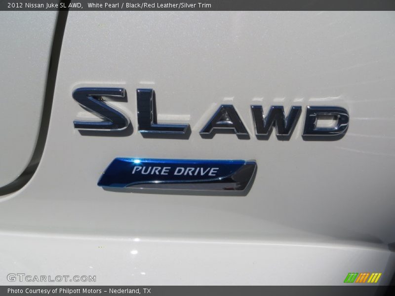 White Pearl / Black/Red Leather/Silver Trim 2012 Nissan Juke SL AWD