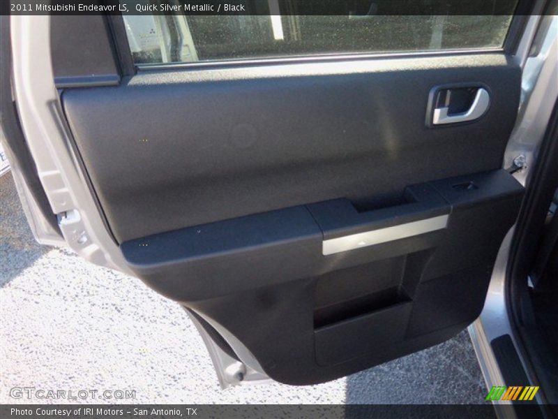 Quick Silver Metallic / Black 2011 Mitsubishi Endeavor LS
