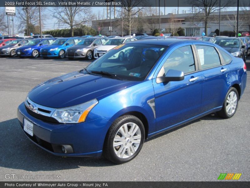 Front 3/4 View of 2009 Focus SEL Sedan