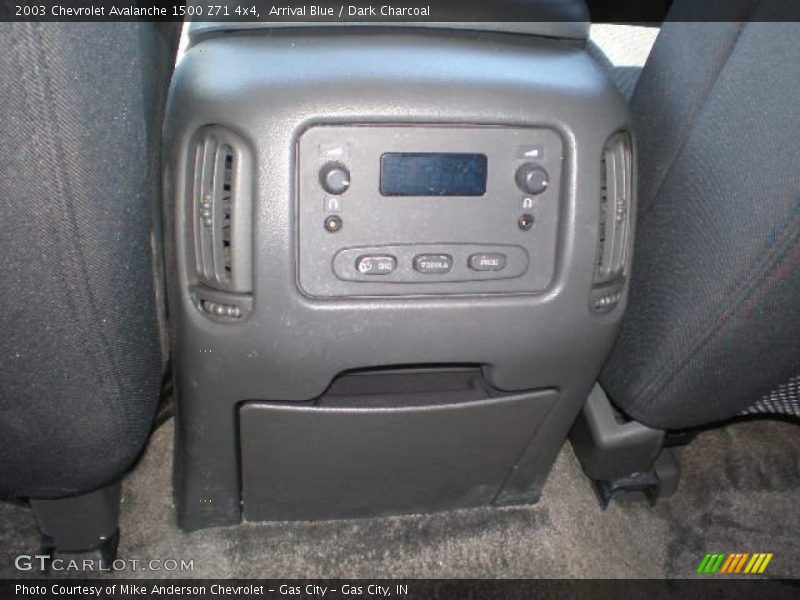 Arrival Blue / Dark Charcoal 2003 Chevrolet Avalanche 1500 Z71 4x4