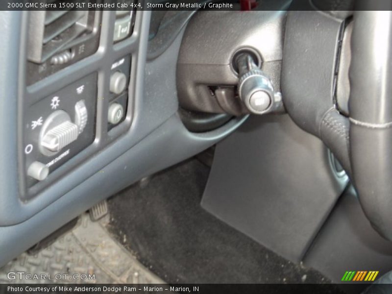 Storm Gray Metallic / Graphite 2000 GMC Sierra 1500 SLT Extended Cab 4x4