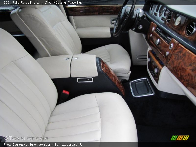 Front Seat of 2004 Phantom 