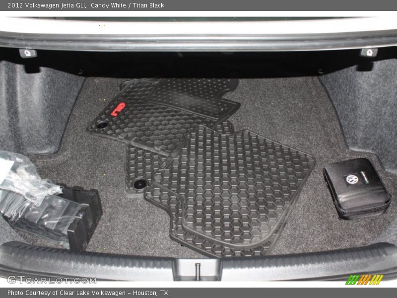 Candy White / Titan Black 2012 Volkswagen Jetta GLI