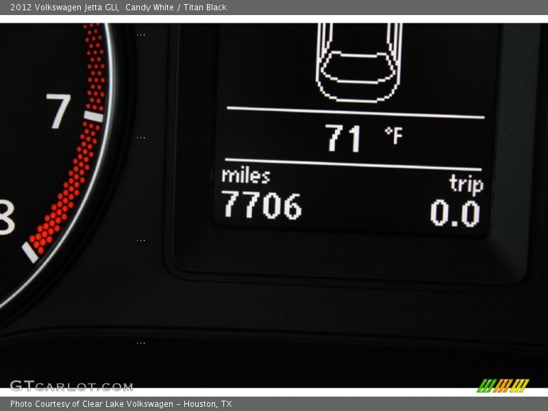 Candy White / Titan Black 2012 Volkswagen Jetta GLI
