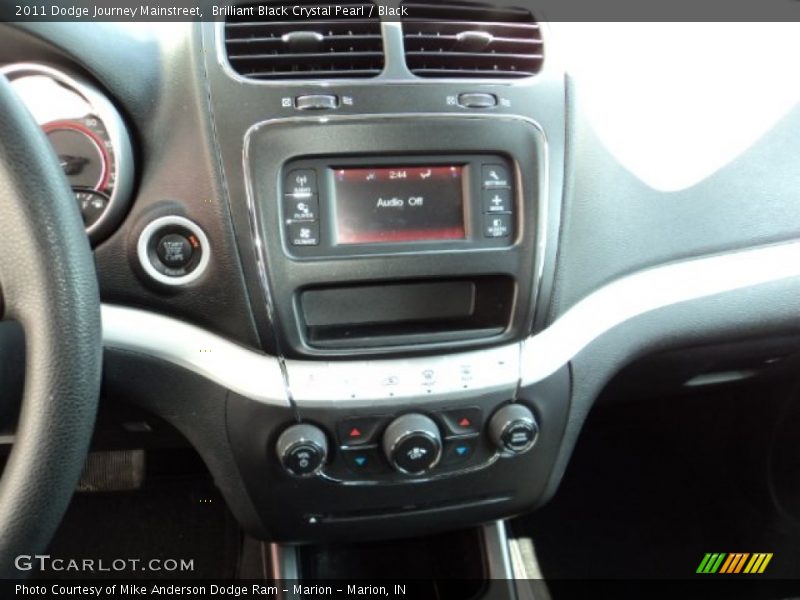 Brilliant Black Crystal Pearl / Black 2011 Dodge Journey Mainstreet