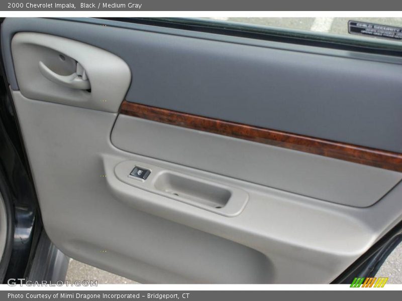 Black / Medium Gray 2000 Chevrolet Impala