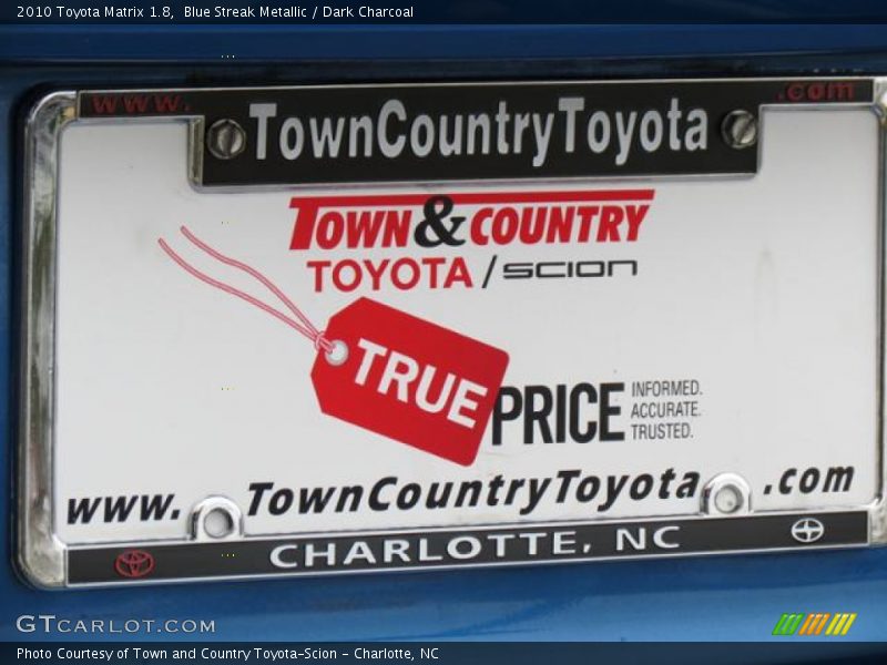 Blue Streak Metallic / Dark Charcoal 2010 Toyota Matrix 1.8