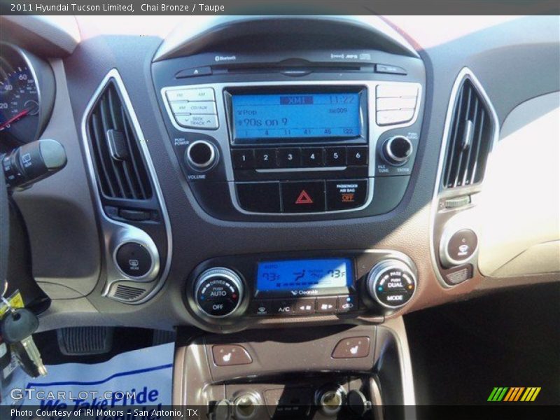 Chai Bronze / Taupe 2011 Hyundai Tucson Limited