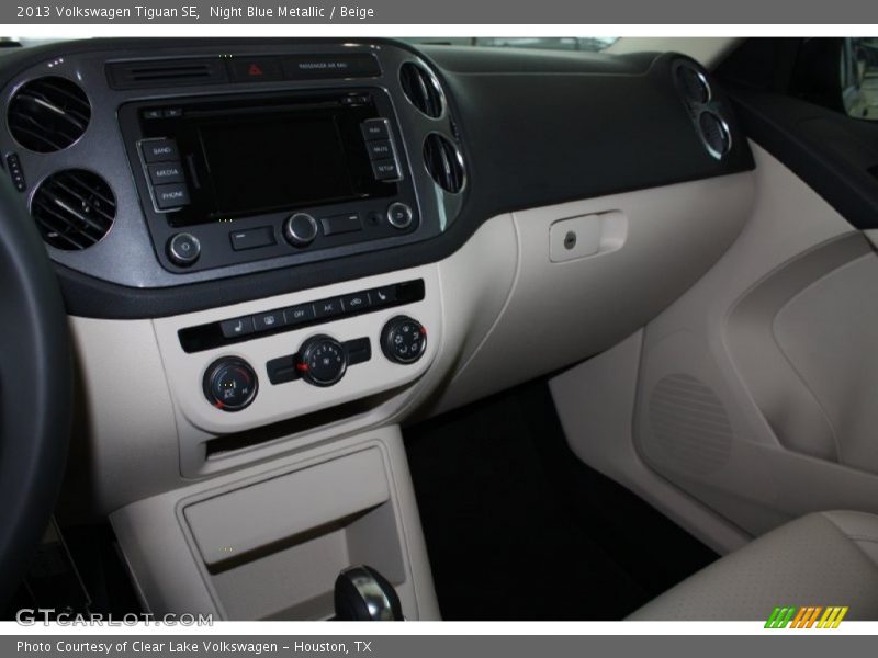 Night Blue Metallic / Beige 2013 Volkswagen Tiguan SE