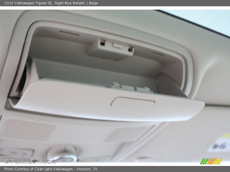 Night Blue Metallic / Beige 2013 Volkswagen Tiguan SE