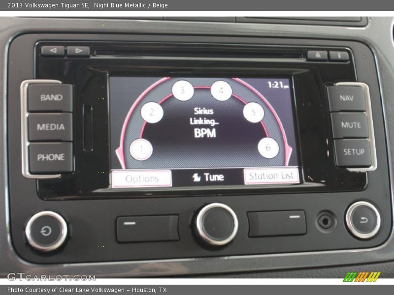 Night Blue Metallic / Beige 2013 Volkswagen Tiguan SE